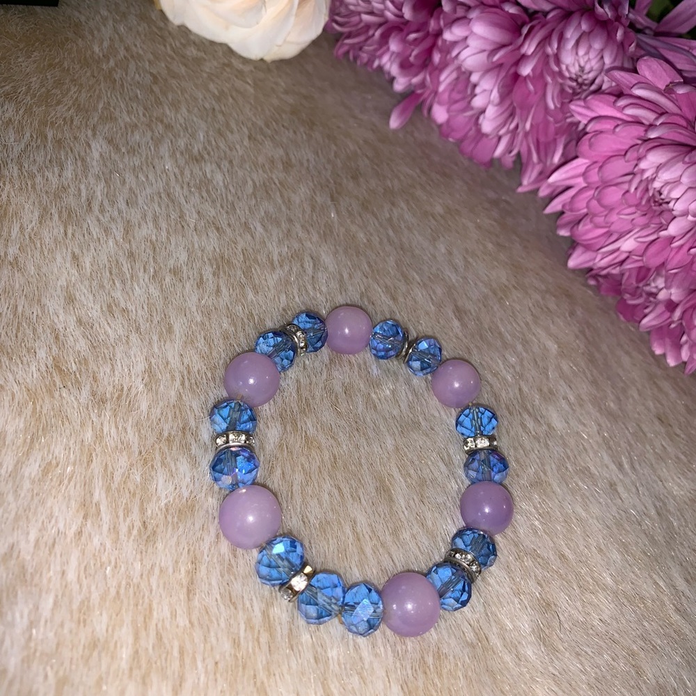 Stone And Glasses stretch Bracelet for women’s